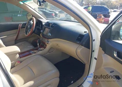 2012 Toyota Highlander Limited V6 z USA, uszkodzony, nr VIN 5TDDK3EH7CS104367